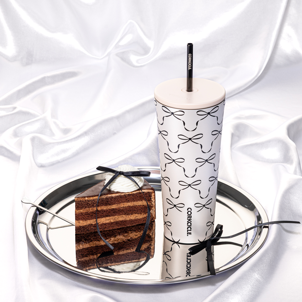 cold-cup-x7 2a98a7269432--2224PBBC-lifestyle.png
