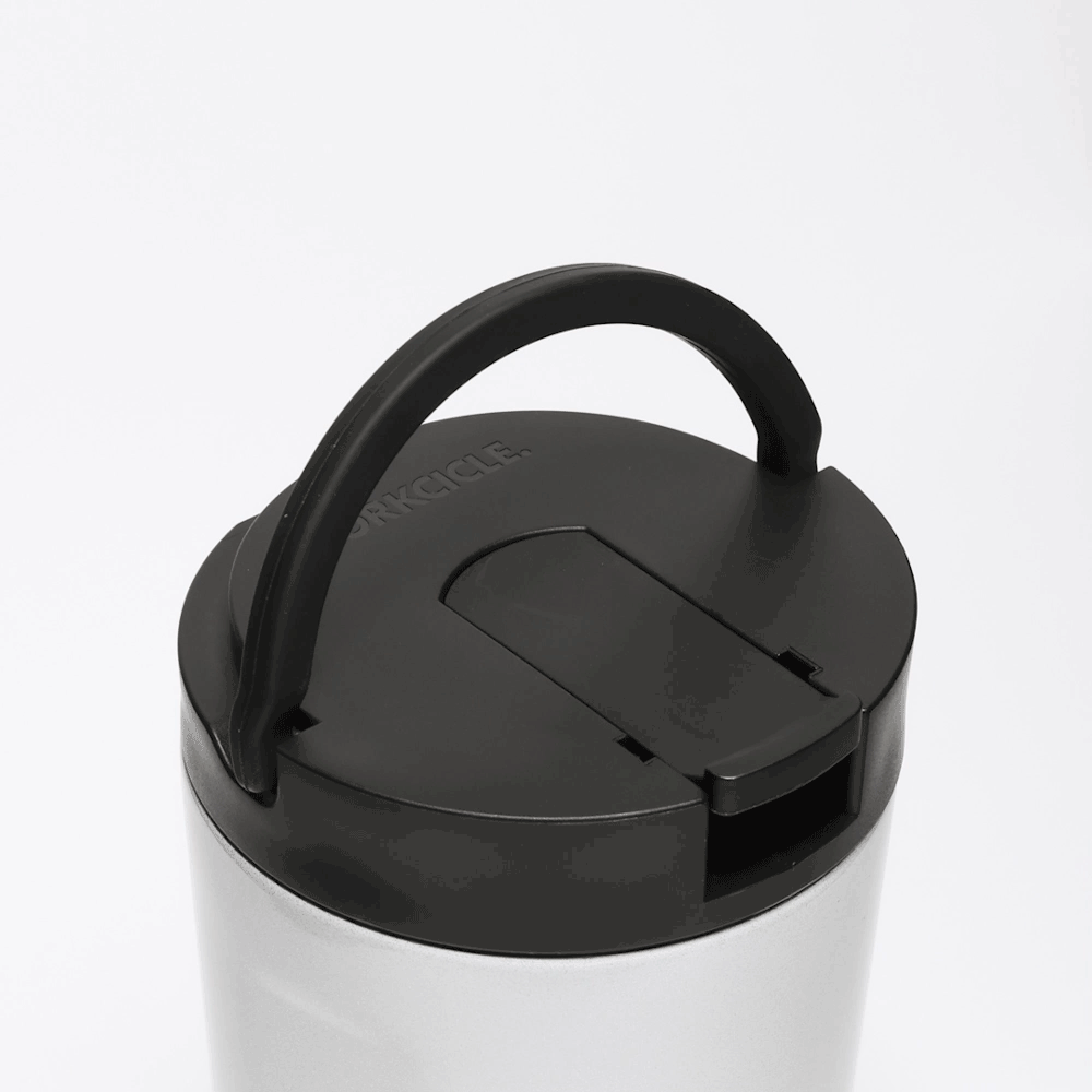 disney-kids-cup-h5 Kids_Cup_28_0906b7b6-4acf-4cb6-8c0d-d15f57c40b85.gif