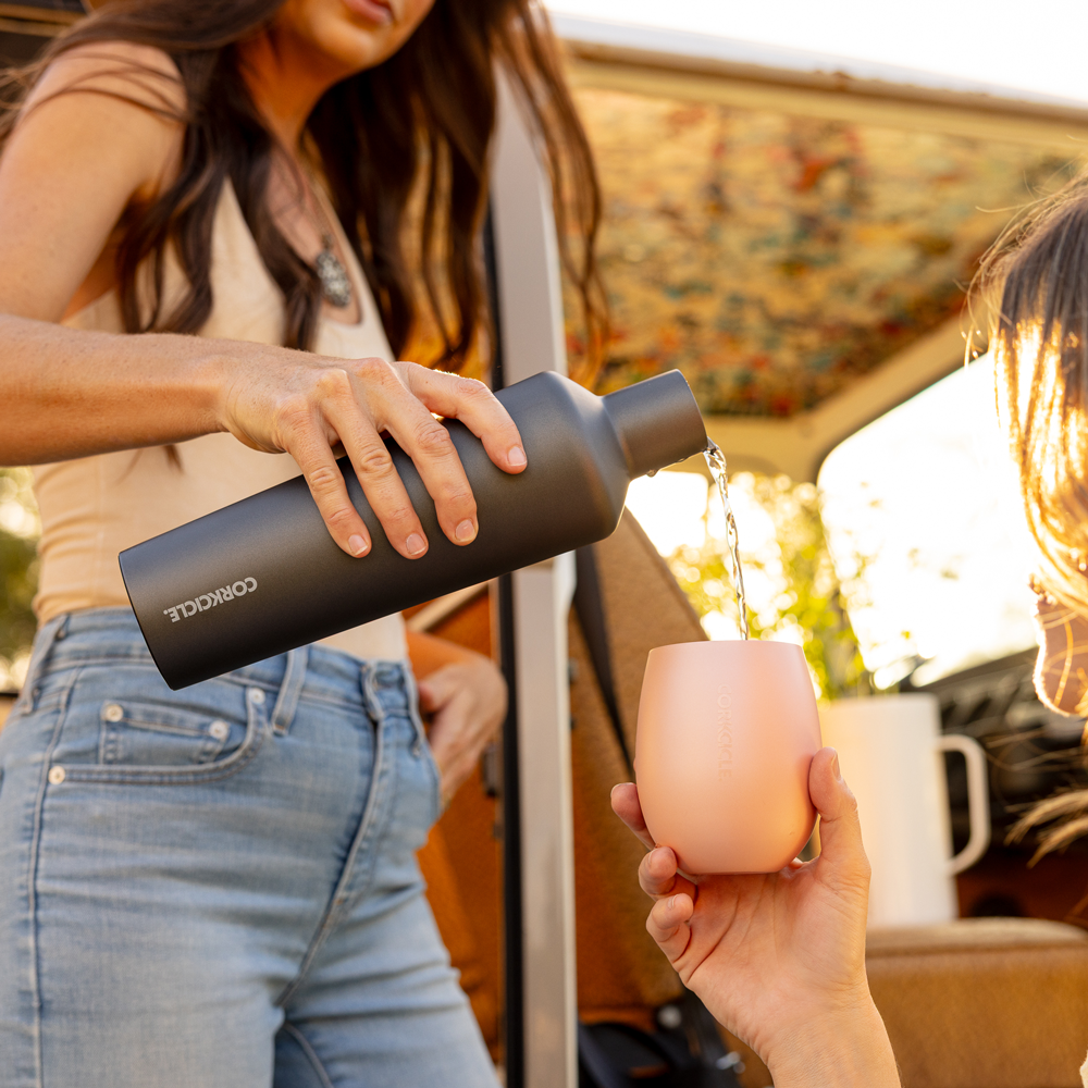 vinnebago-f9 e9a21e7fb71f--Vinnebago-lifestyle.png
